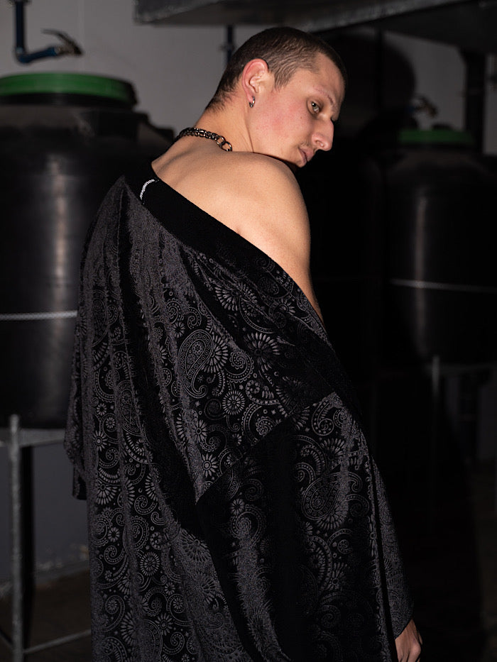 AFTER-PARTY VELVET ROBE