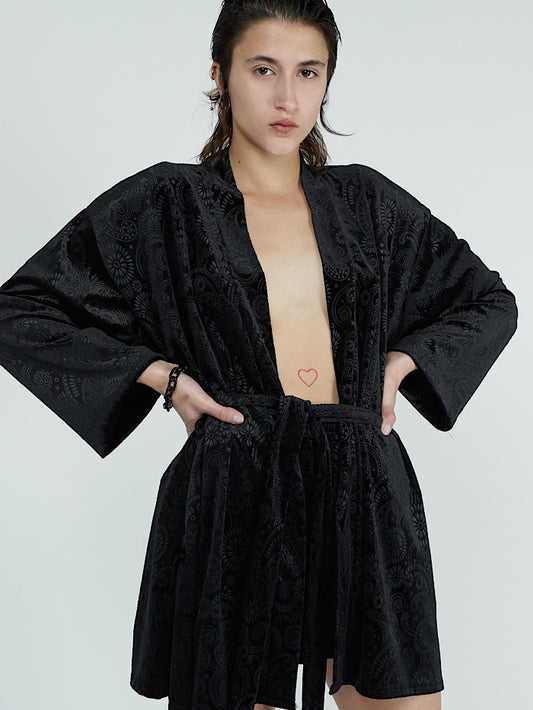 AFTER-PARTY VELVET KIMONO